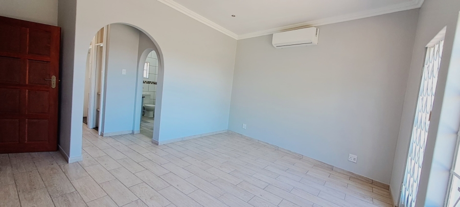 4 Bedroom Property for Sale in Protea Park North West